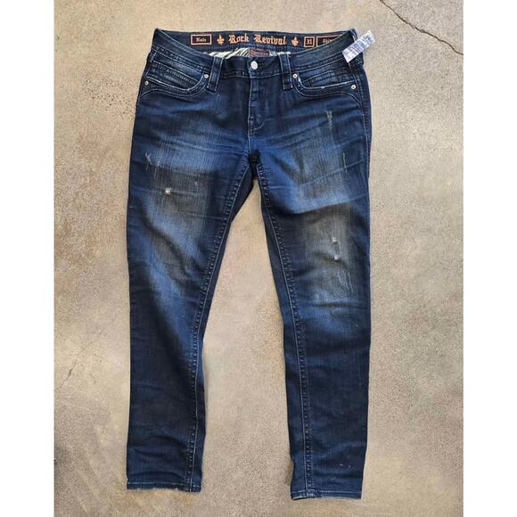 Women's Rock Revival jeans. 31 - Picture 2 of 5